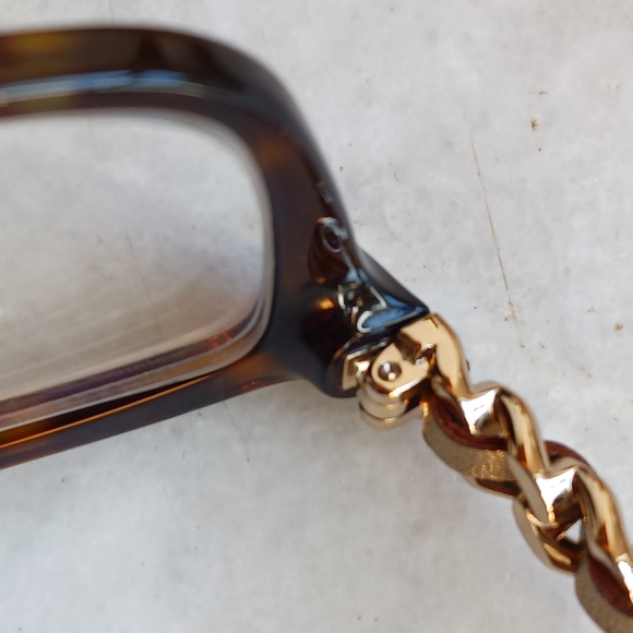 Chanel Frame+ Chanel Leather Case - Picture 10 of 14